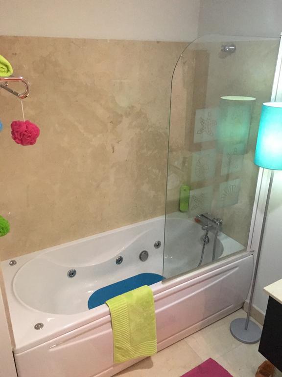 Sweet Montgeron Apartment โปโว เดอ วาร์ซิม ภายนอก รูปภาพ